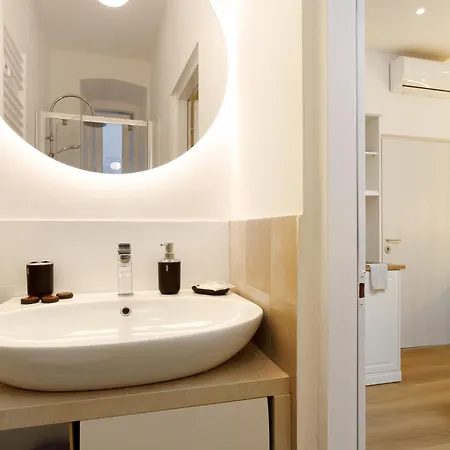 Everyday Comfort In דירה *